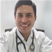 Ernesto – Arzt (35) mit 10 Jahren Erfahrung, spezialisiert auf Spanischunterricht mit klarer und praxisnaher Didaktik