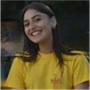Studentessa universitaria. Aiuto compiti in italiano, matematica, scienze e inglese per studenti di elementari e medie