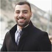 Soy sami de palestina, soy abogado, quiero enseñar la lengua arabe a los jovenes. 