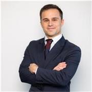 Profesor de marketing y comunicación con 5 años de experiencia en el sector. Titulado en Marketing Digital y Comunicación.