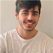 Studente di ingegneria meccanica al Politecnico di Milano offre lezioni di fisica a studenti delle superiori e delle medie