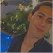 Maestro de Inglés para niños con experiencia como intérprete médico