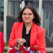 Profesora de Inglés ofrece clases para estudiantes de diferentes edades y habilidades