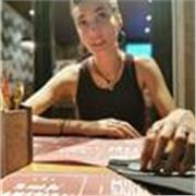 Laureandx in astrofisica dà lezioni di fisica e matematica