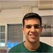Estudiante de cuarto año de ingeniería química, dispuesto a dar clase a alumnos desde la ESO hasta universidad