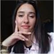 Profesora titulada en Educación Primaria con mención de Matemáticas y Ciencias Expermientales. Llevo impartiendo clases 4 años.