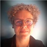 Journaliste depuis 25 ans, je peux assurer du soutien scolaire mais aussi des préparation d'oraux.