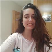 Profesora de inglés con certificado C1 y 4 años de experiencia en clases particulares.