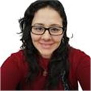 Profesora de inglés que imparte clases a niños desde los 5 años de edad hasta los 10 años