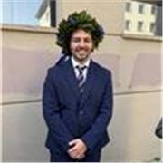 Lezioni di inglese da parte di una studente con livello C1 e con esperienza diretta con università americana. 