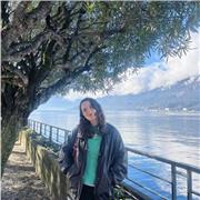 Estudiante de arquitectura de tercer año, puedo dar clase de matemáticas, lengua castellana y física