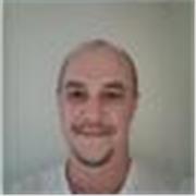 English as a Foreign Language (EFL) Tutor Offering Tailored Lessons and Real-Life Fluency Building
