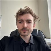 Grafikdesign Tutor, Englisch Tutor, Internetwarenwirtschaftstutor, Editorial Tutor, Schrift und Ton Tutor