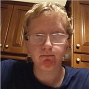 Studente diplomato al liceo linguistico impartisce lezioni di italiano, inglese, francese, tedesco a ragazzi di medie e superiori