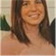 Profesora titulada ofrece clases castellano para alumnos interesados en mejorar su conversación o diálogos en un ambiente laboral.
