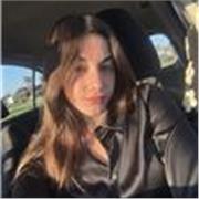 Sono una ragazza tranquilla e paziente, e mi piace trasferire conoscenze e metodi ai ragazzi che hanno bisogno di aiuto!
