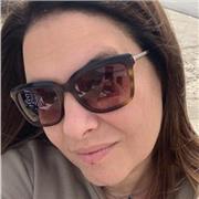 Soy buena comunicadora y me gusta compartir lo que se con la gente que me rodea