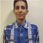 Profesor latino, bromista y relajado, listo para enseñar diferentes métodos así como estilos de dibujo