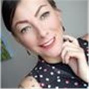 Profesora de deportes para niños de todas las edades