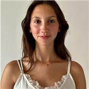 Professeure / tuteure pour l’aide aux devoirs et soutien scolaire. Cours de conversation si vous le souhaitez