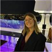 Profesora de repaso para adolescentes y niños