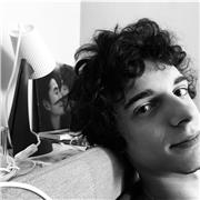 Studente universitario disposti a lezioni di chitarra anche per bambini dai 6 anni in su