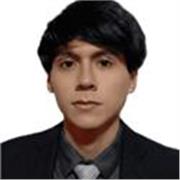 Profesor de Biología imparte clases a personas de todas las edades