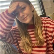 Étudiante en master MEEF CPE, je propose du soutien scolaire.