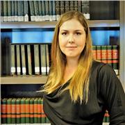 Professora de direito tributário para graduação e pós-graduação