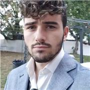 Ogni alunno che riuscirò a far rendere sarà motivo di crescita personale anche per me. Non mordo, cresciamo assieme!