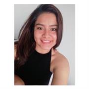 Estudiante universitaria, con manejo de las materias de Matemáticas y dibujo.