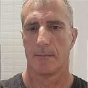 Profesor de informática apto para todas las edades y multifuncional