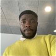 Ingegnere informatico il francese è la mia madrelingua e ho esperienza con l’insegnamento, mi chiamo lionel vivo a Venezia