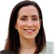 Profesora titulada en Farmacia por la Universidad de Valencia, con más de 5 años de experiencia como profesora de refuerzo