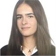 Profesora bilingüe de alemán en Málaga, estudiante de Medicina y formada en la Deutsche Schule
