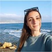Profesora de inglés para todas las edades hasta un nivel de B2.
Tengo una carrera en traducción e interpretación de inglés.