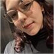 Cerchi un tutor per migliore la tua lingua? Ci siamo ritrovati! Io sono una studentessa alla facoltà di psicologia e posseggo  un diploma del liceo linguistico, dunque sono una persona competente…le mie  specializzazioni sono  inglese, francese e spagnolo