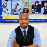 QTS holder, with ten years of experience in helping KS3, GCSE and post-16 students in Science and Mathematics.
