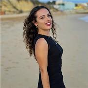 Estudiante de máster de Bioquímica da clases de Química a chicos y chicas de secundaria y bachillerato