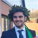 Laureato in geologia offre assistenza allo studio in matematica, fisica e scienze per studenti medie, superiori e università