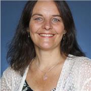 Privater Französischlehrer Christine bietet Online-Nachhilfe für alle Klassenstufen