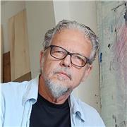 Aulas particulares para as específicas da UnB de Design, Artes visuais e Arquitetura. E ainda Biologia e História da Arte