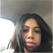 Laureata in comunicazione, insegnamento lingua spagnolo, livello c2