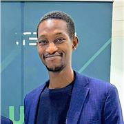 English tutor who teaches children of all ages