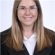Profesora de apoyo en asignaturas jurídicas