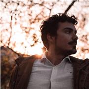 Ingeniero informático y docente. Experiencia tanto en empresa privada como en docencia