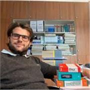 Insegnerò diritto da formazione universitaria, e ancora migliorato a livello teorico pratico grazie pratica forense