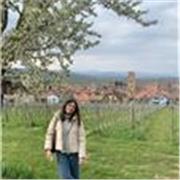 Estudiante en Francia con experiencia como profesora particular.