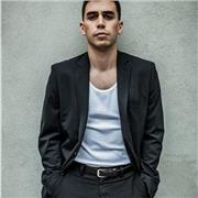 Deutschlehrer mit Leidenschaft für Sprache und Literatur!