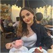 Mi chiamo Elisa, ho 18 anni e offro aiuto compiti estivo. Sono affidabile, preparata e disponibile per bambini e ragazzi